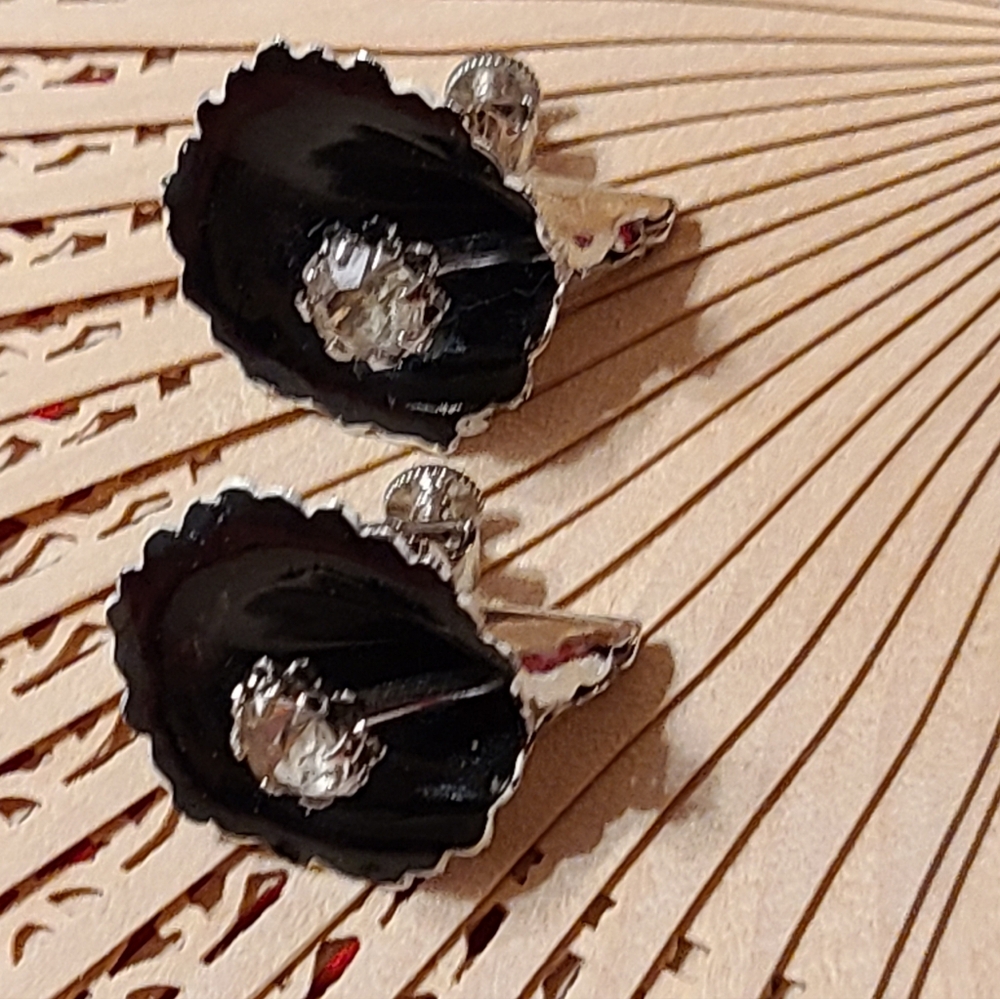 Elegant Black and Silver Floral Earrings Clip On Earrings For Sale Today
